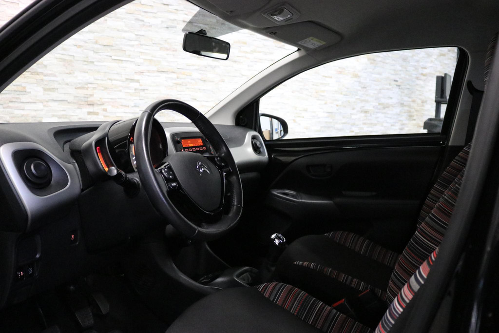 49301288-2.jpg
