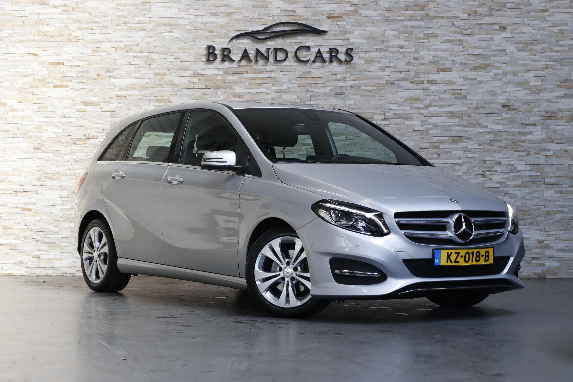 52990510